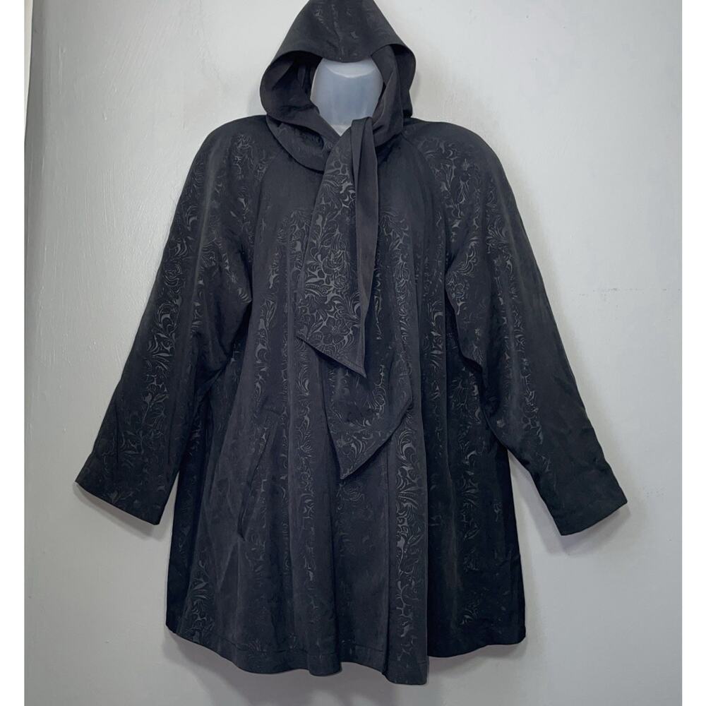 Fleet Street Coat Oversized XS Black Rain Hooded Cape Whimsigoth Witchy Floral